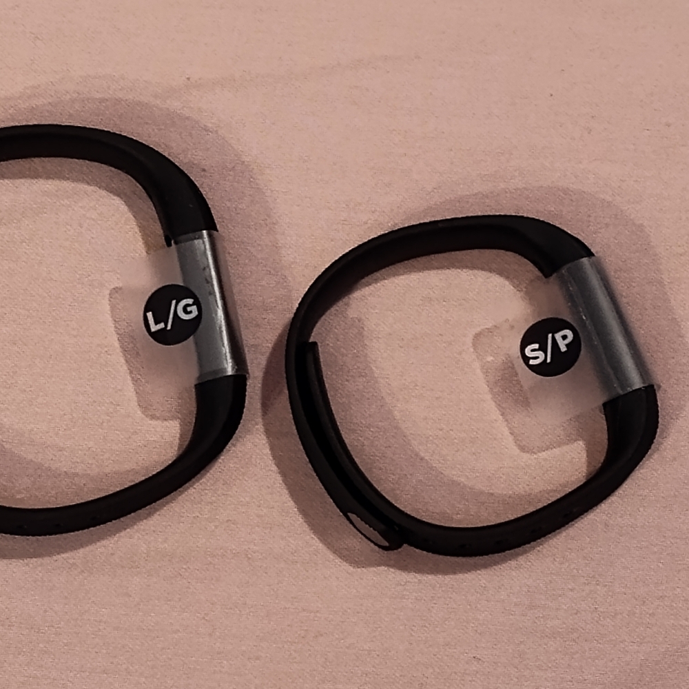 Fitbit - Picture 9 of 14